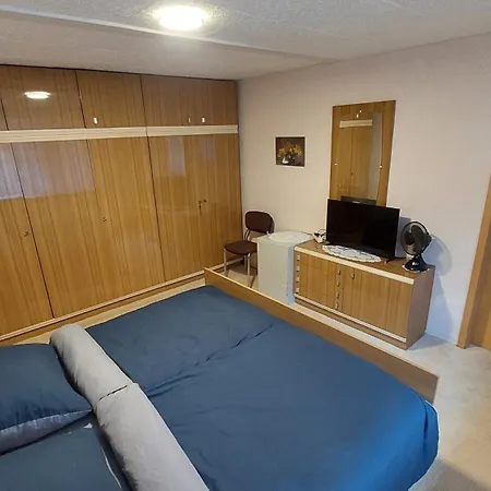 Privatunterkunft Doppelzimmer 1 Erdgeschoß Salzatal